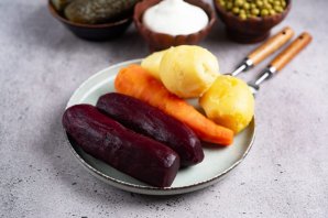 Салат винегрет с майонезом Салат винегрет с майонезом