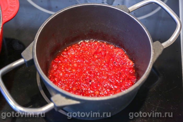 Свиная грудинка, запеченная с глазурью из смородины с апельсином Свиная грудинка, запеченная с глазурью из смородины с апельсином