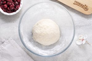 Вареники с вишней на воде Вареники с вишней на воде