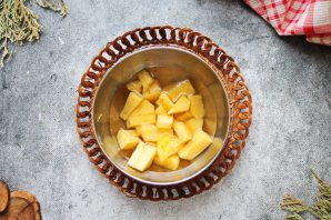 Ананасовый пунш с шампанским Ананасовый пунш с шампанским