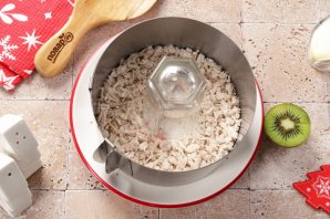 Новогодний салат "Нефритовый браслет"