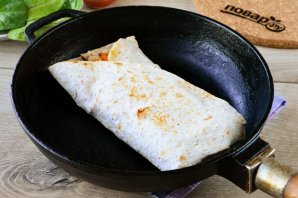 Шаурма в лепешке по-домашнему