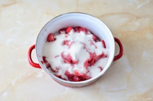 Варенье из клубники с кукурузным крахмалом Варенье из клубники с кукурузным крахмалом