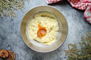 Миниатюрные фруктовые кексы с абрикосовым джемом Миниатюрные фруктовые кексы с абрикосовым джемом