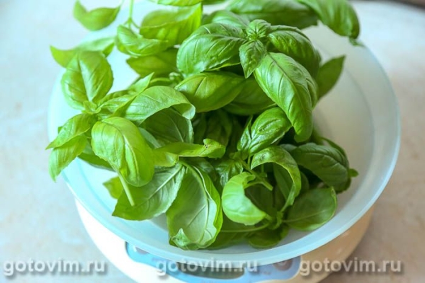 Лимонад из базилика с лимоном Лимонад из базилика с лимоном