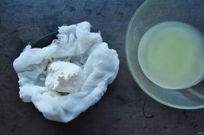 Творожный сыр с вялеными томатами Творожный сыр с вялеными томатами