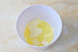 Торт молочная девочка с клубникой