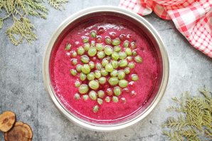 Джем из крыжовника с соком черной смородины Джем из крыжовника с соком черной смородины