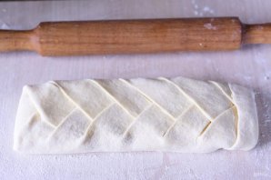 Плетенка с творожной начинкой