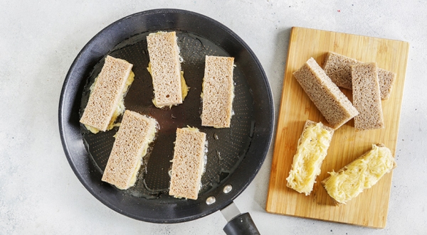 Гренки с картофелем, пошаговый рецепт с фото на 369 ккал Гренки с картофелем, пошаговый рецепт с фото на 369 ккал