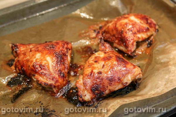 Куриные бедра, запеченные с соусом терияки Куриные бедра, запеченные с соусом терияки