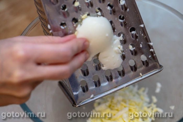 Блины с плавленым сыром и шпротами