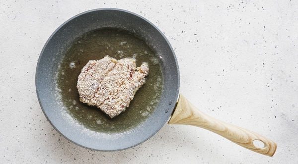 Отбивные из говяжьей вырезки , пошаговый рецепт с фото на 562 ккал Отбивные из говяжьей вырезки , пошаговый рецепт с фото на 562 ккал