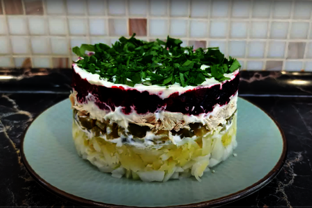 Салат из свеклы и куриной грудки