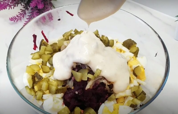 Красивый рецепт салата из свеклы. Я готовлю его через день: вкусно и полезно Красивый рецепт салата из свеклы. Я готовлю его через день: вкусно и полезно