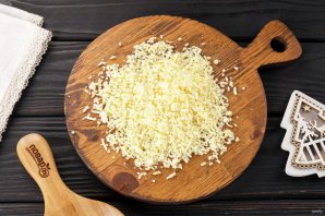 Салат слоеный с креветками