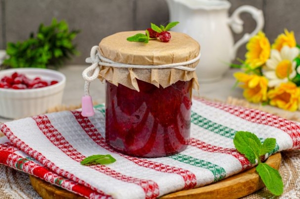 Красная смородина с бананом на зиму Красная смородина с бананом на зиму