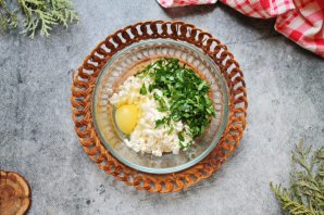 Фарш с кабачком и чесноком Фарш с кабачком и чесноком