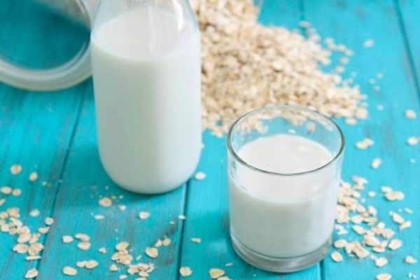 Классическое овсяное молоко из геркулеса Классическое овсяное молоко из геркулеса