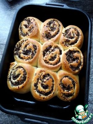 Булочки с грибами под сырной глазурью