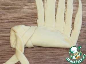 Плетеные булочки на молоке с начинкой