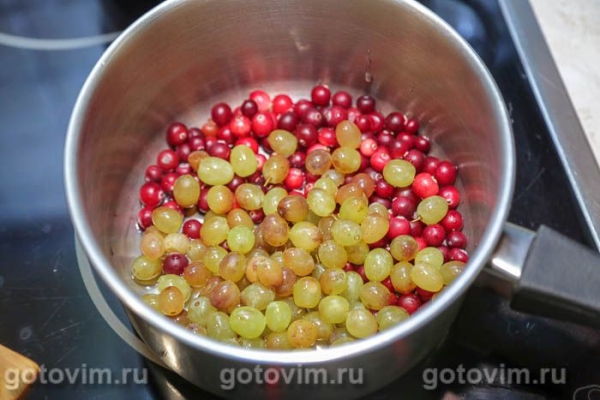 Соус к мясу из клюквы с виноградом Соус к мясу из клюквы с виноградом