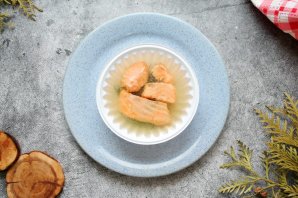 Заливное из форели Заливное из форели