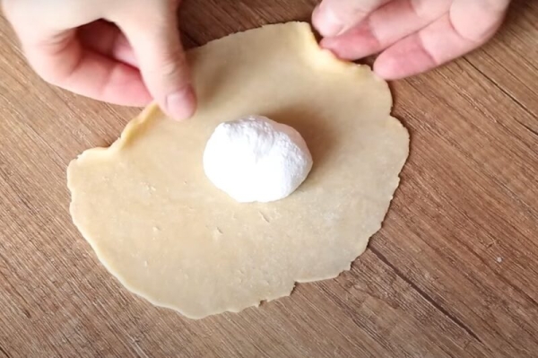 Ракушки с начинкой: нежные как мороженое. Рецепт вкусного печенья к чаю Ракушки с начинкой: нежные как мороженое. Рецепт вкусного печенья к чаю