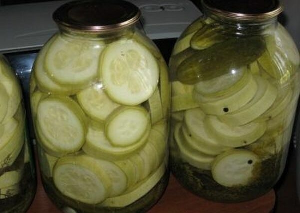 Маринованные кабачки «под рюмочку»