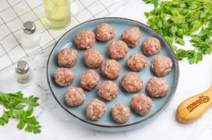 Фрикадельки в аэрогриле Фрикадельки в аэрогриле