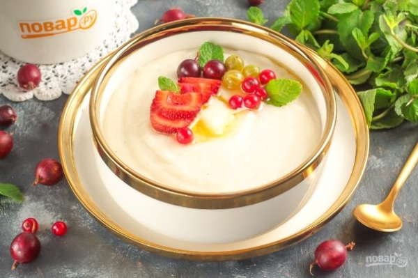 Манная каша на молоке в мультиварке Редмонд Манная каша на молоке в мультиварке Редмонд