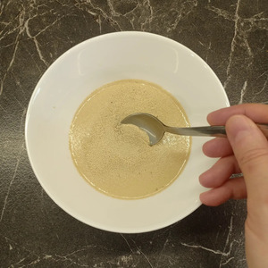 Пицца с луком и сыром Пицца с луком и сыром