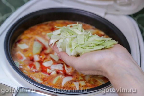 Борщ с фрикадельками в мультиварке 