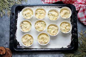 Миниатюрные фруктовые кексы с абрикосовым джемом Миниатюрные фруктовые кексы с абрикосовым джемом