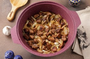 Плов с нутом и рисом Плов с нутом и рисом