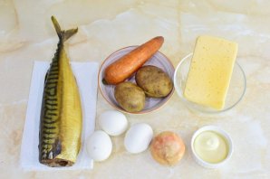 Салат "Мимоза" с копчёной скумбрией Салат "Мимоза" с копчёной скумбрией