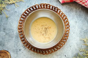 Соус для салата "Цезарь" без анчоусов Соус для салата "Цезарь" без анчоусов