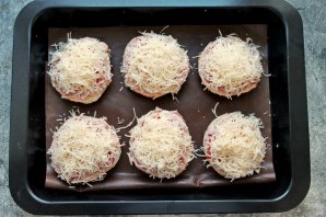 Мини пицца на скорую руку Мини пицца на скорую руку