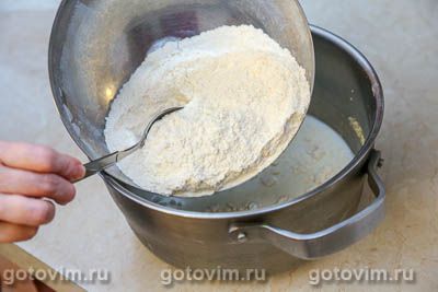 Пышные оладьи с манкой