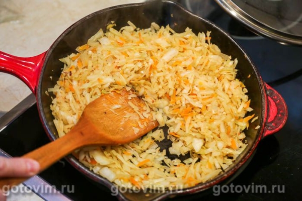 Блины, фаршированные квашеной капустой и яйцом Блины, фаршированные квашеной капустой и яйцом