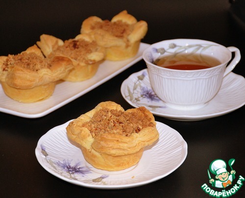 Слойки с яблоками и миндалем Слойки с яблоками и миндалем