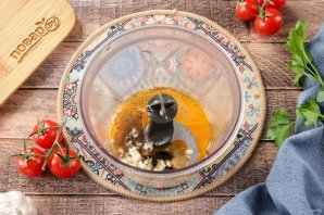 Салат "Цезарь" с креветками классический простой Салат "Цезарь" с креветками классический простой