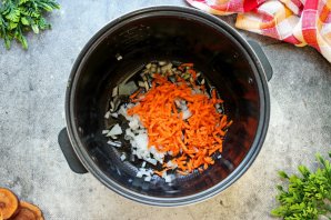 Гречка с сосиской в мультиварке Гречка с сосиской в мультиварке