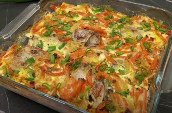 Минтай покупаю по 5 килограмм и всё съедаю. Сочный запеченный минтай: от этого рецепта все в восторге Минтай покупаю по 5 килограмм и всё съедаю. Сочный запеченный минтай: от этого рецепта все в восторге