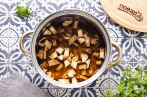 Суп из грибов и дикого риса Суп из грибов и дикого риса