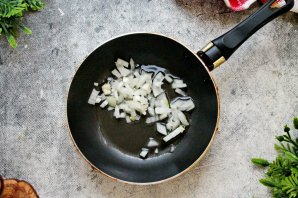 Суп из белых грибов замороженных