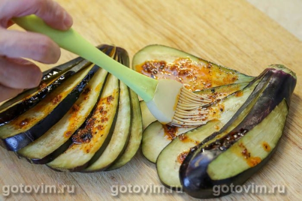 Баклажаны, запеченные по-средиземноморски Баклажаны, запеченные по-средиземноморски