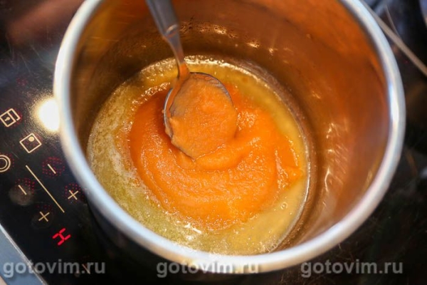 Тыквенная гранола с мёдом, корицей и орехами Тыквенная гранола с мёдом, корицей и орехами