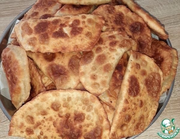 Чебуреки на заварном тесте Чебуреки на заварном тесте