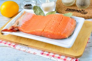 Соленая красная рыба Соленая красная рыба